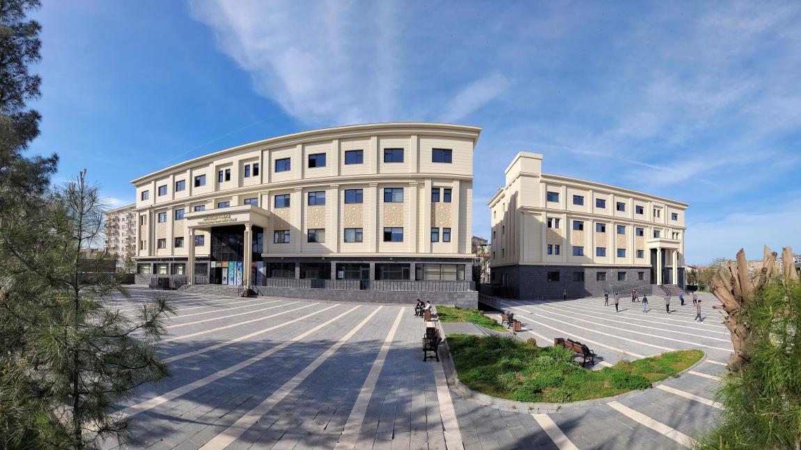 Diyarbakır Abdullah Tivnikli Fen, Sosyal Bilimler ve Teknoloji Anadolu İmam Hatip Lisesi Fotoğrafı